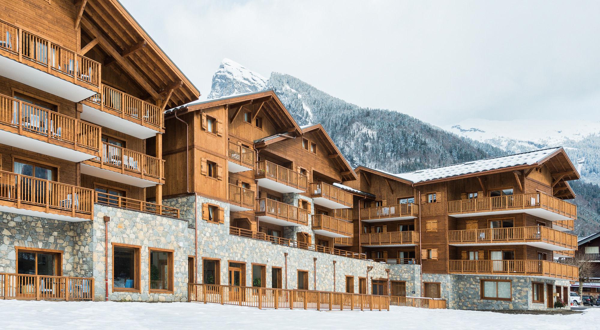Cgh Residence Boutique Les Chalets De Layssia Samoens Exterior photo