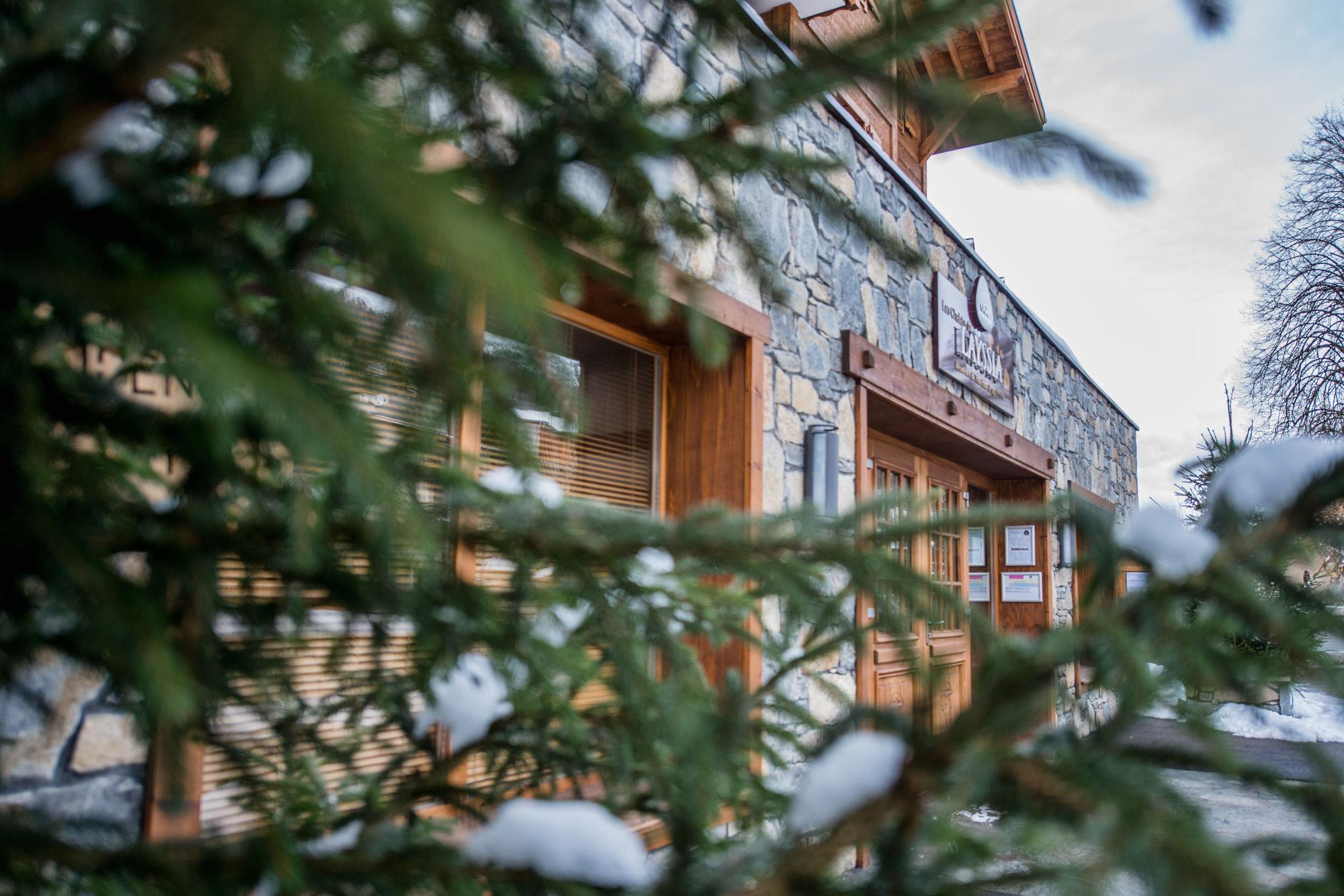 Cgh Residence Boutique Les Chalets De Layssia Samoens Exterior photo