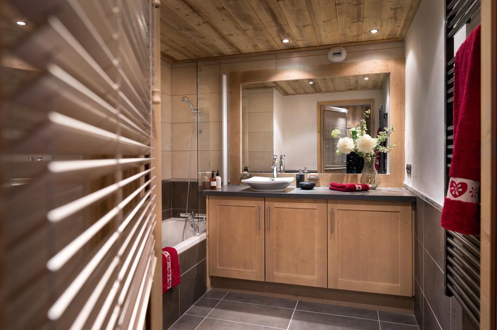 Cgh Residence Boutique Les Chalets De Layssia Samoens Room photo